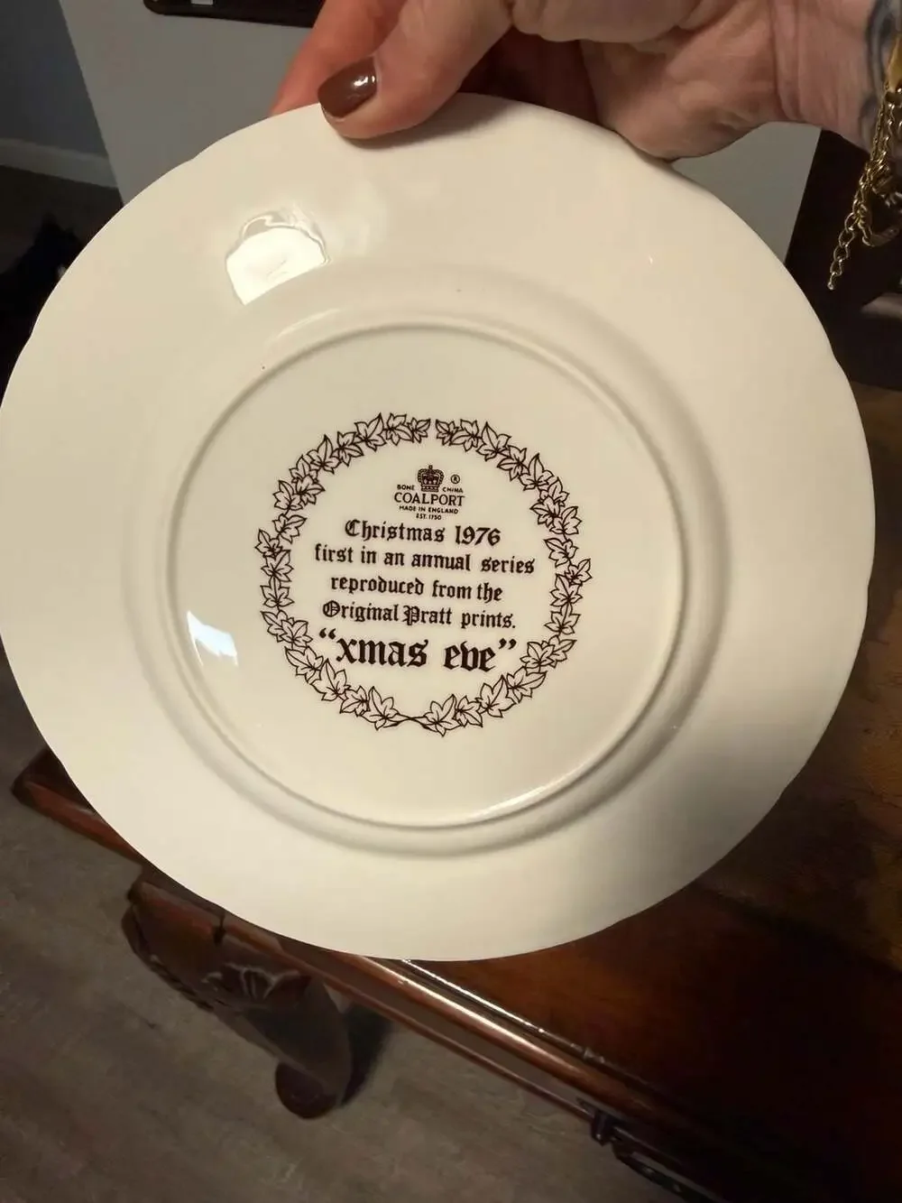 Coalport Christmas Plate 1976 Xmas Eve Bone China
